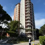 Apartment Miramare Duetorri