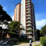 Apartment Miramare Duetorri