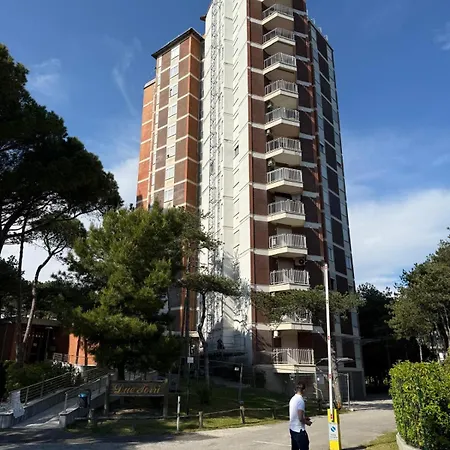 Apartment Miramare Duetorri